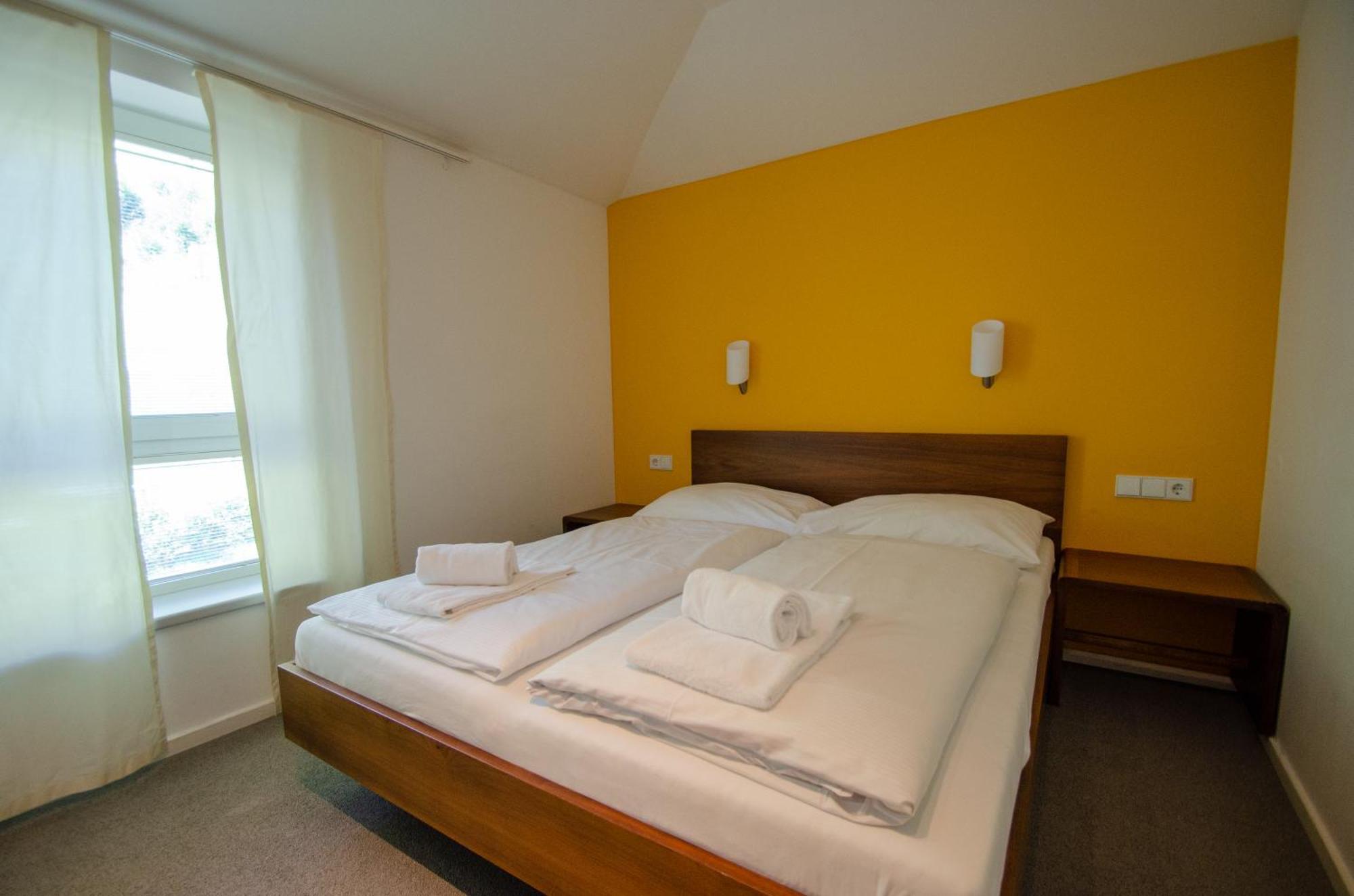 Finest Apartments Glacier View By All In One Apartments คาพรูน ภายนอก รูปภาพ